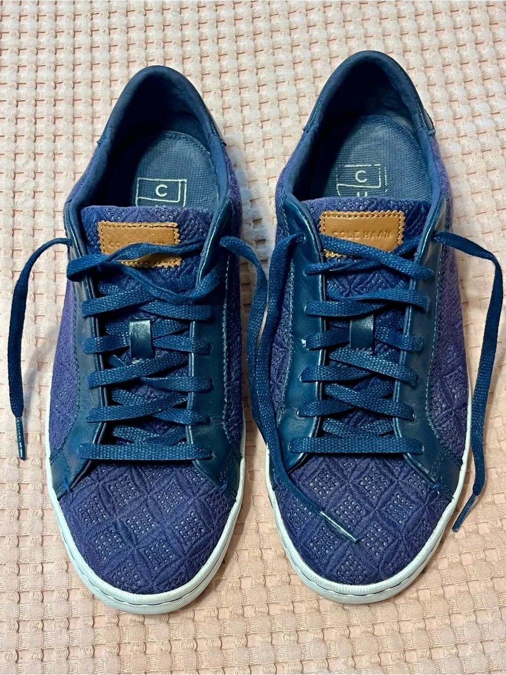 Cole Haan Women’s Fashion Sneakers size 8